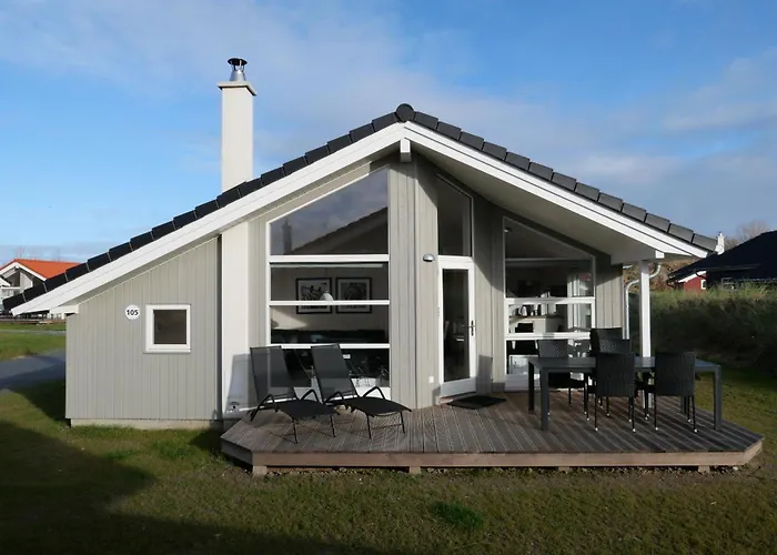 Resort 2 Beach House B 105